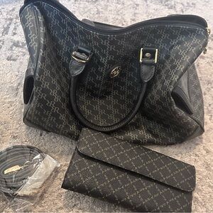 Rioni Small Boston bag with Le Tour Eiffel wallet
